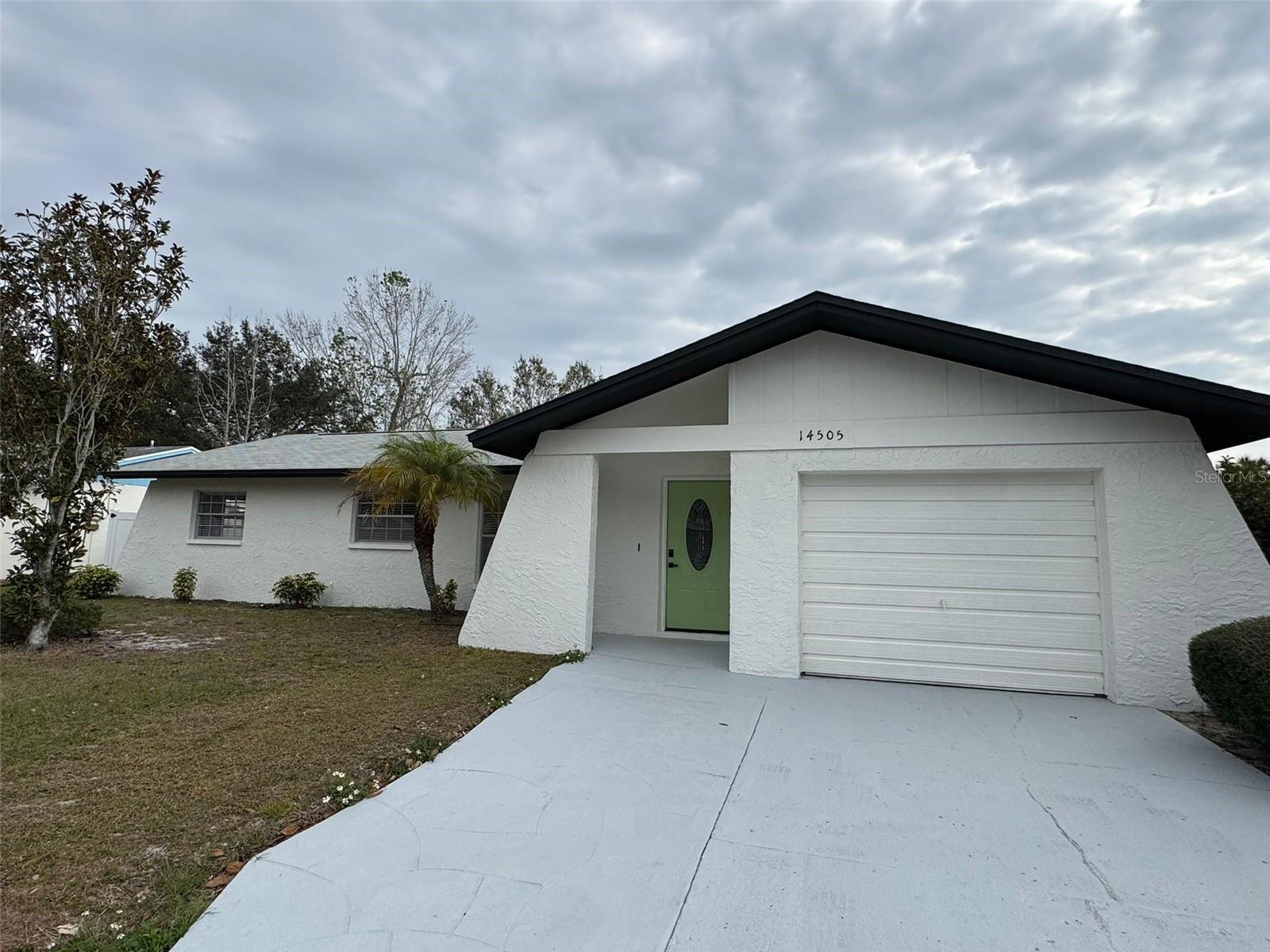 14505 FARM HILLS PL photo 2