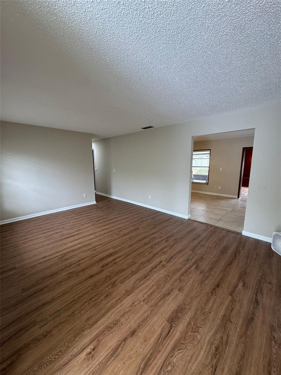 14505 FARM HILLS PL photo 5