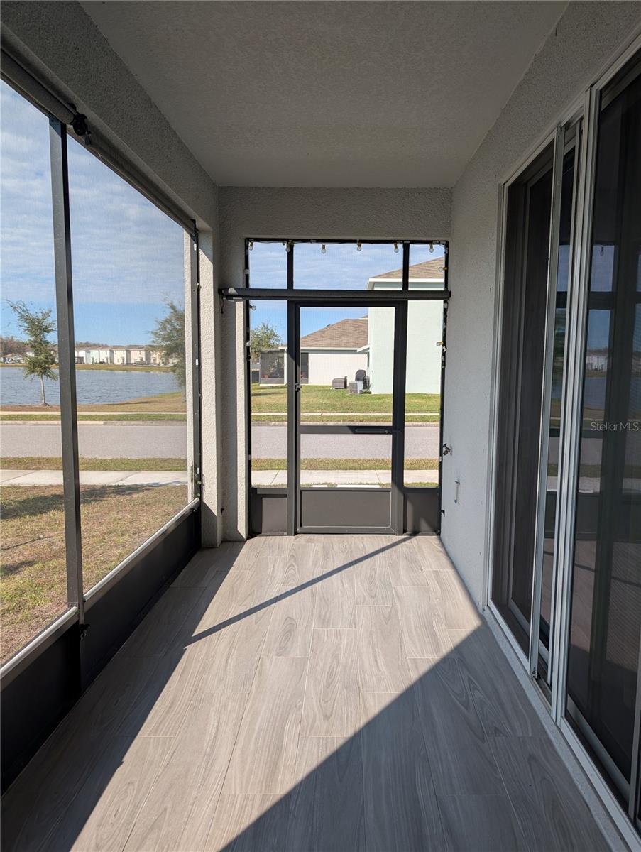 3005 SUNCOAST BLEND DR photo 3