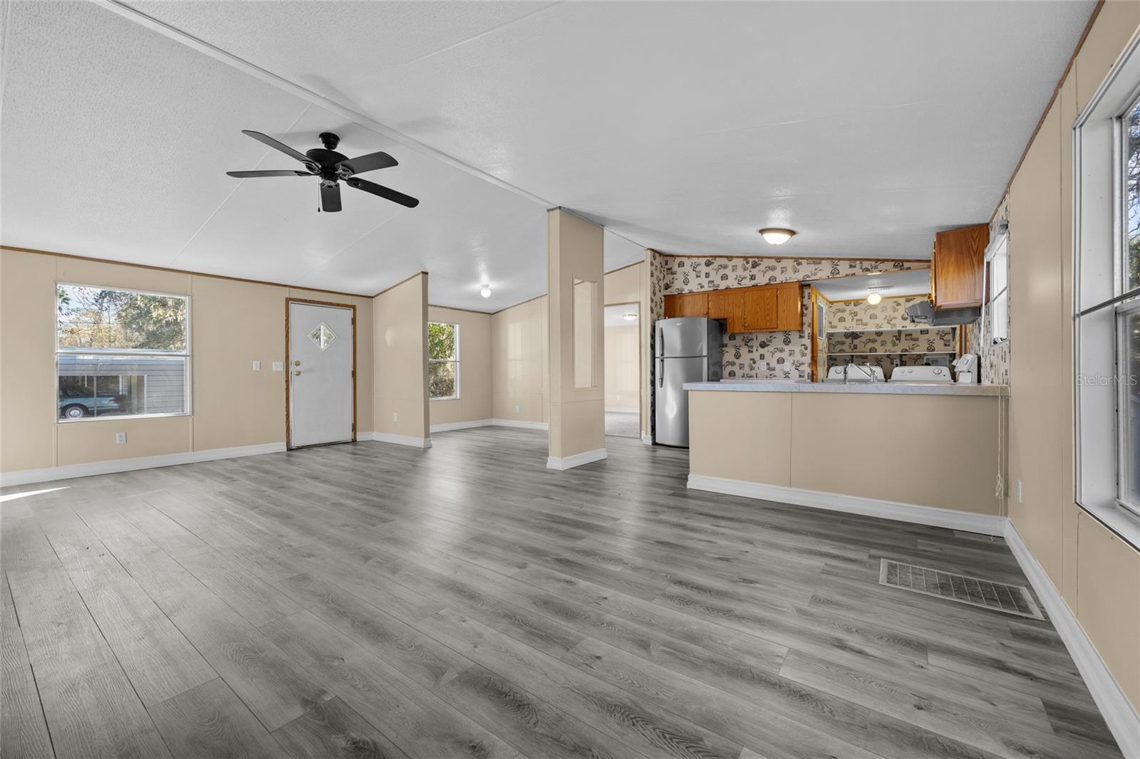 11396 NW 112TH PL photo 2