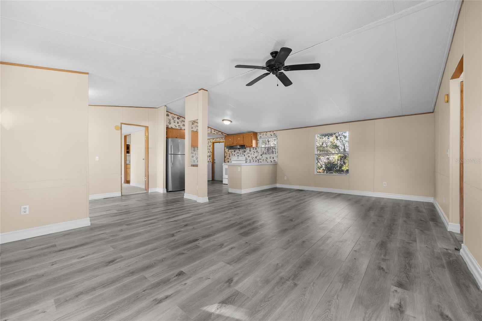 11396 NW 112TH PL photo 5