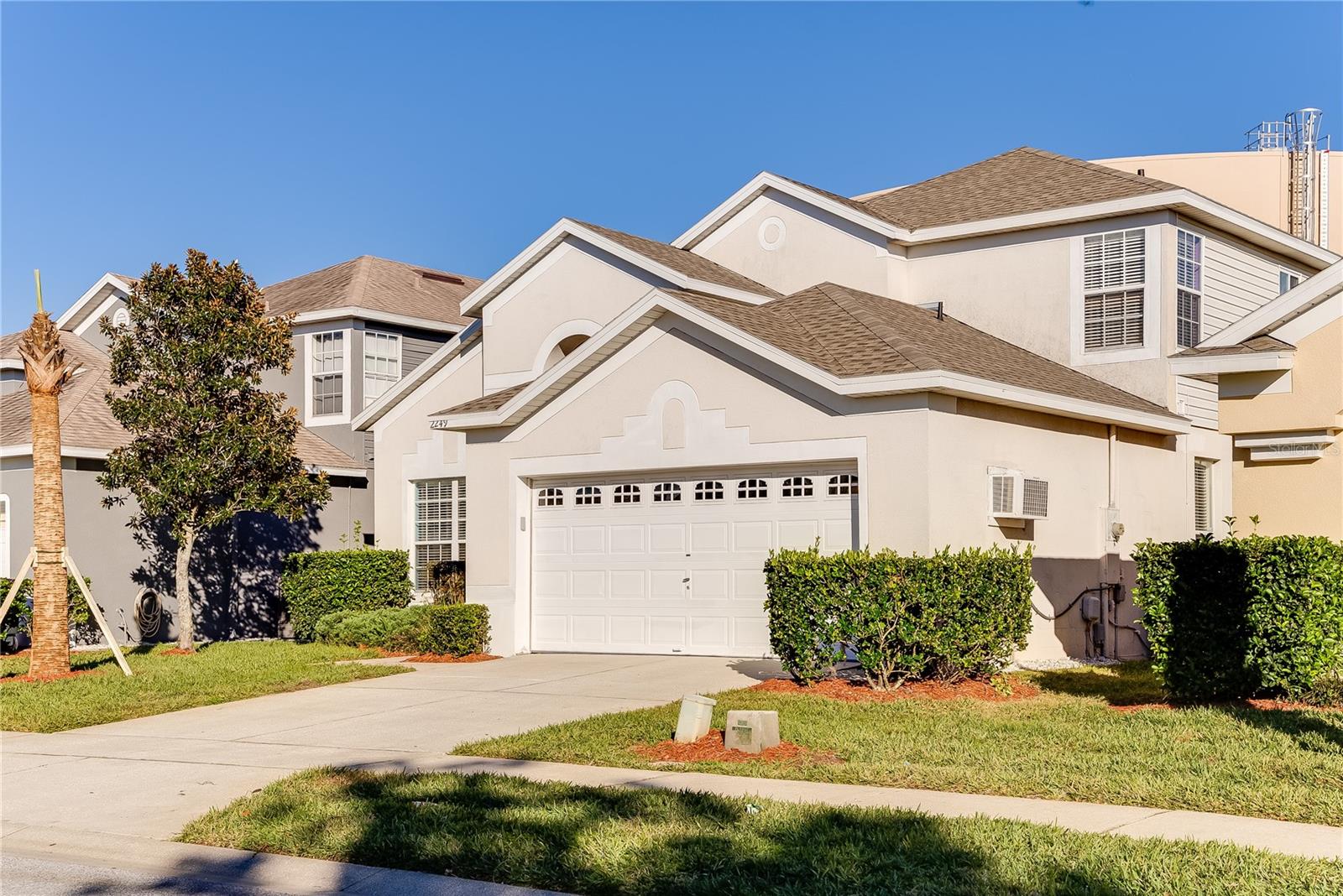 2249 WYNDHAM PALMS WAY photo 2