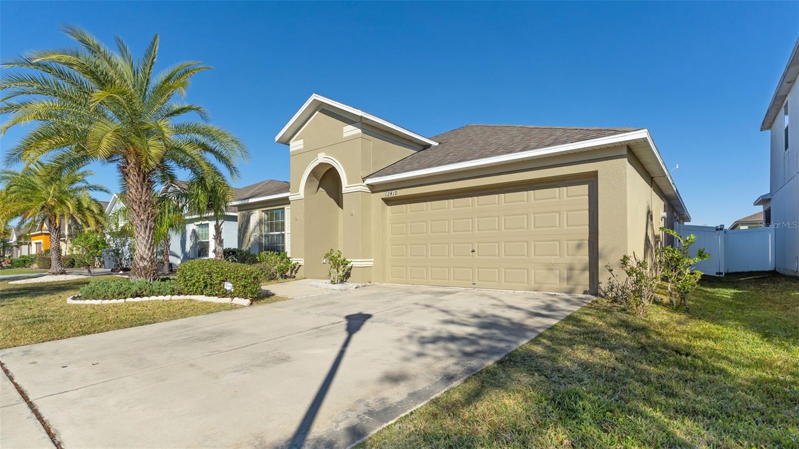 12410 BALLENTRAE FOREST DR photo 2
