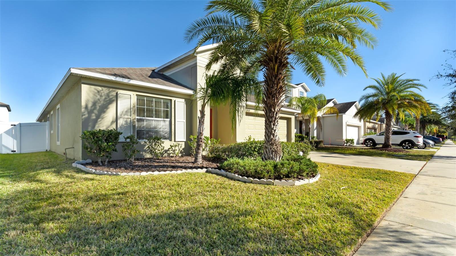 12410 BALLENTRAE FOREST DR photo 3