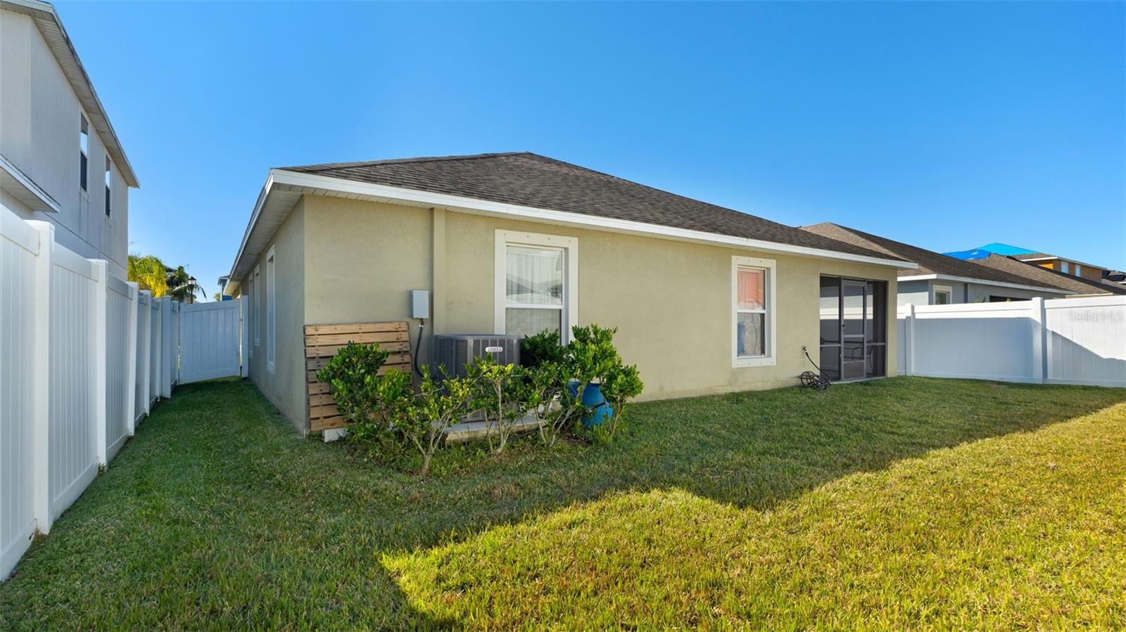 12410 BALLENTRAE FOREST DR photo 5