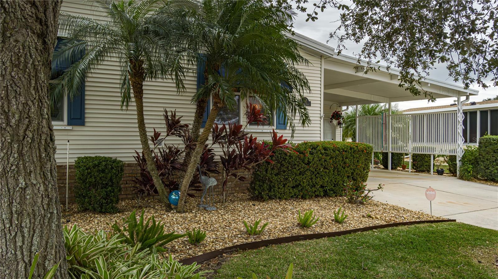 8414 IMPERIAL CIR photo 2