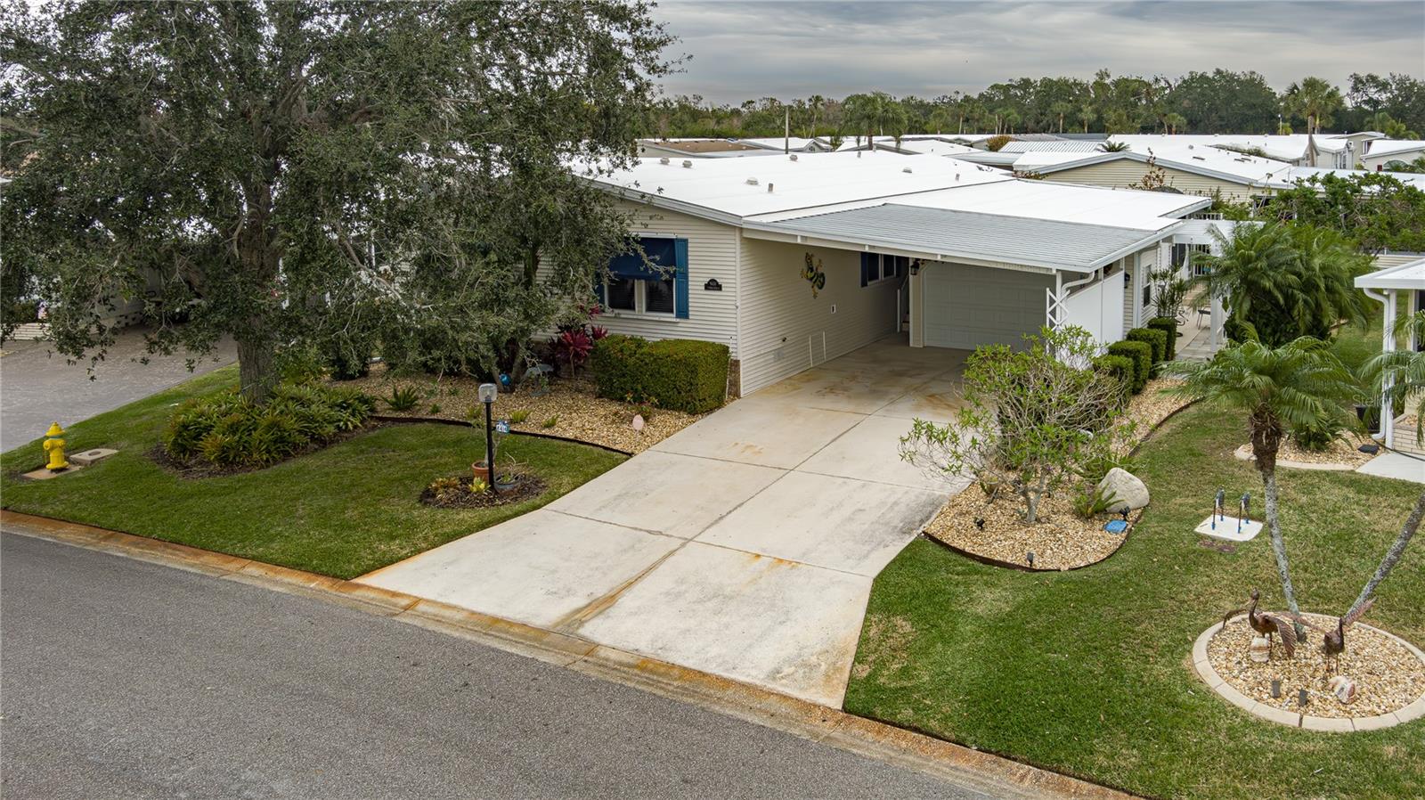 8414 IMPERIAL CIR photo 5