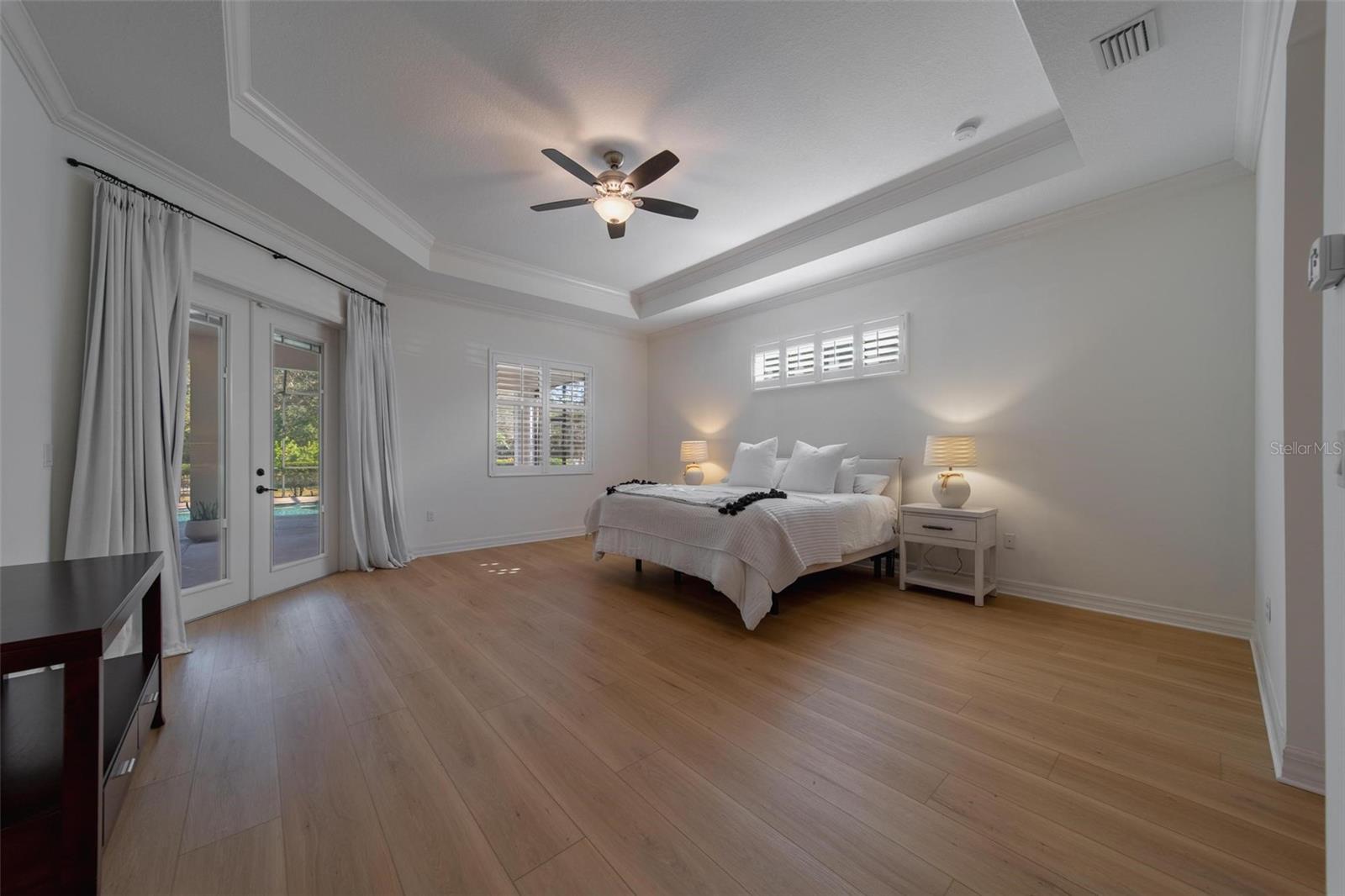 14901 17TH AVE E photo 5