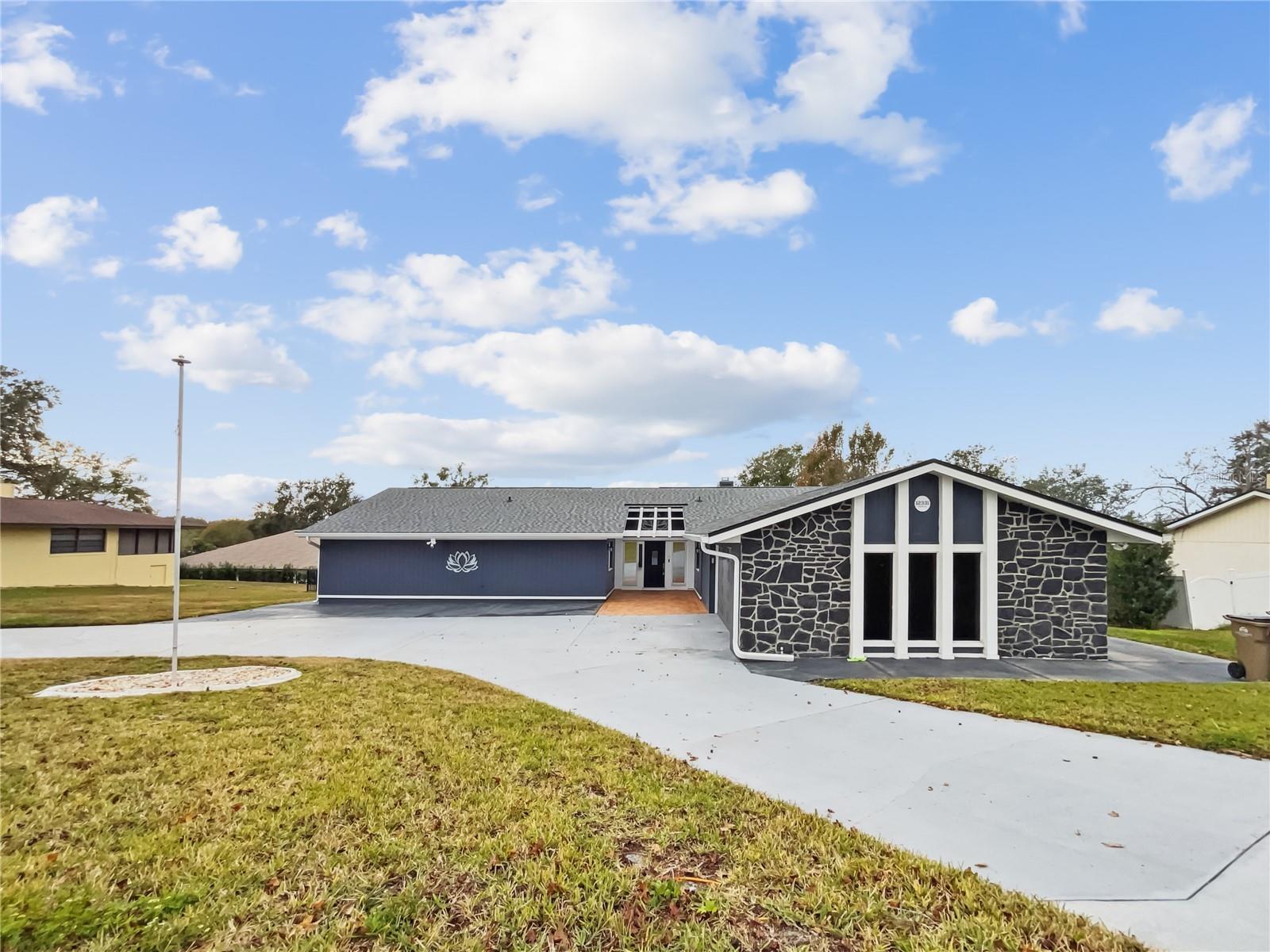 Single Family Residence