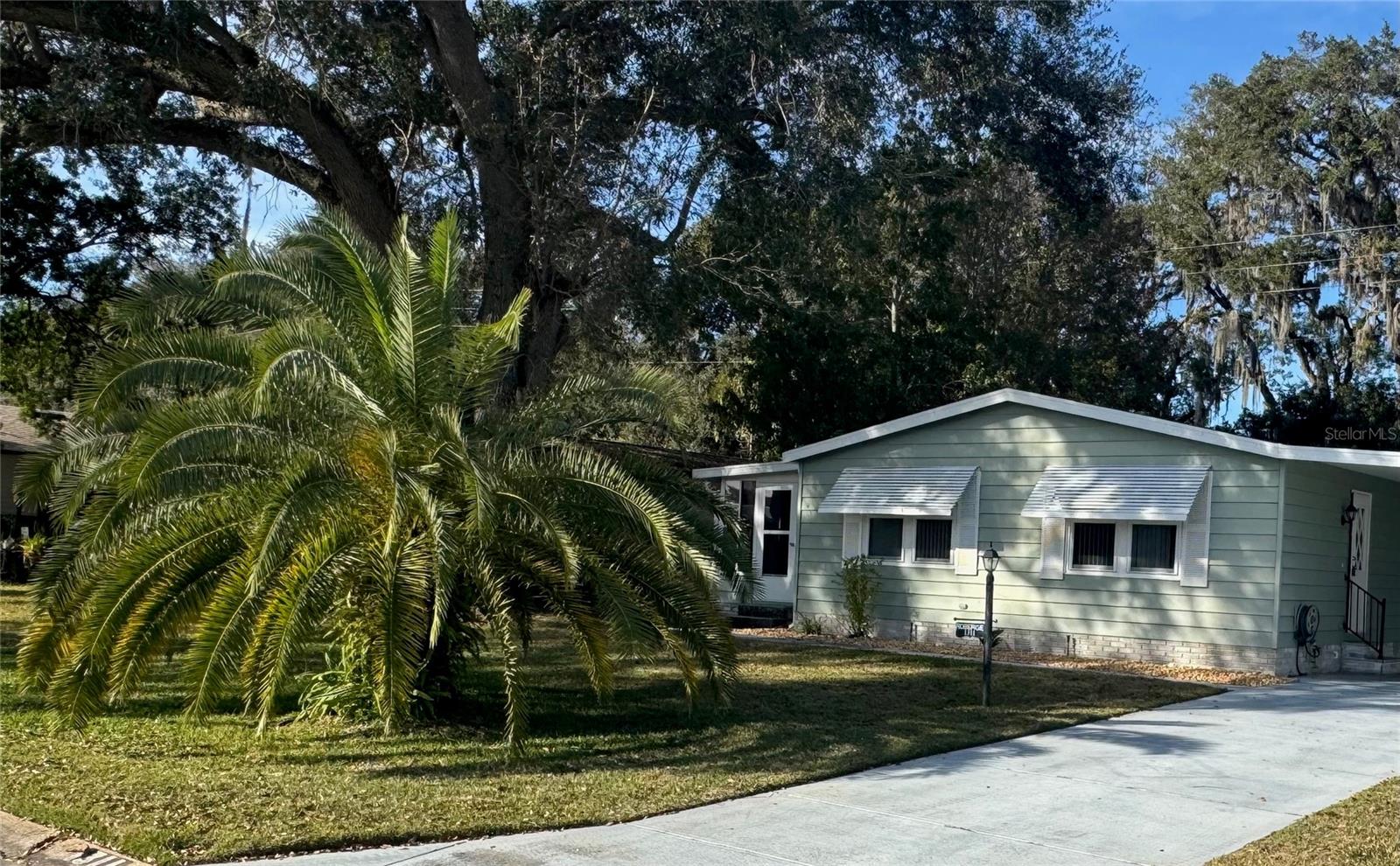 1311 E SCHWARTZ BLVD E photo 2