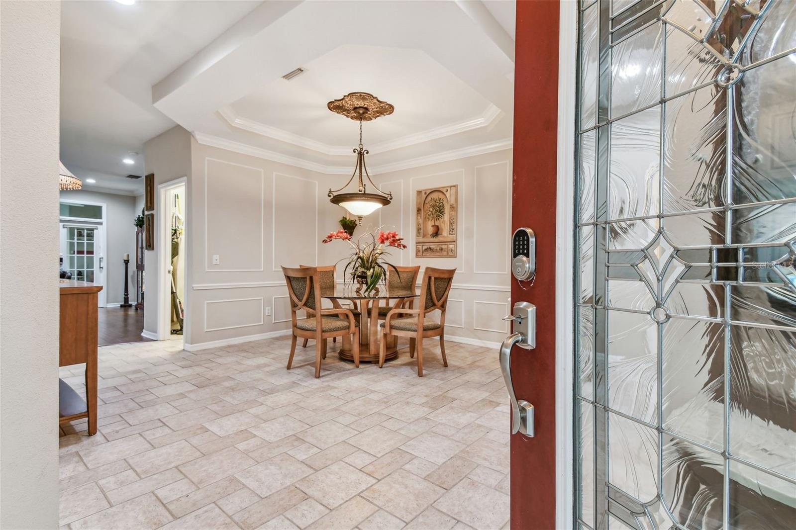 10002 BENTLEY WAY photo 4