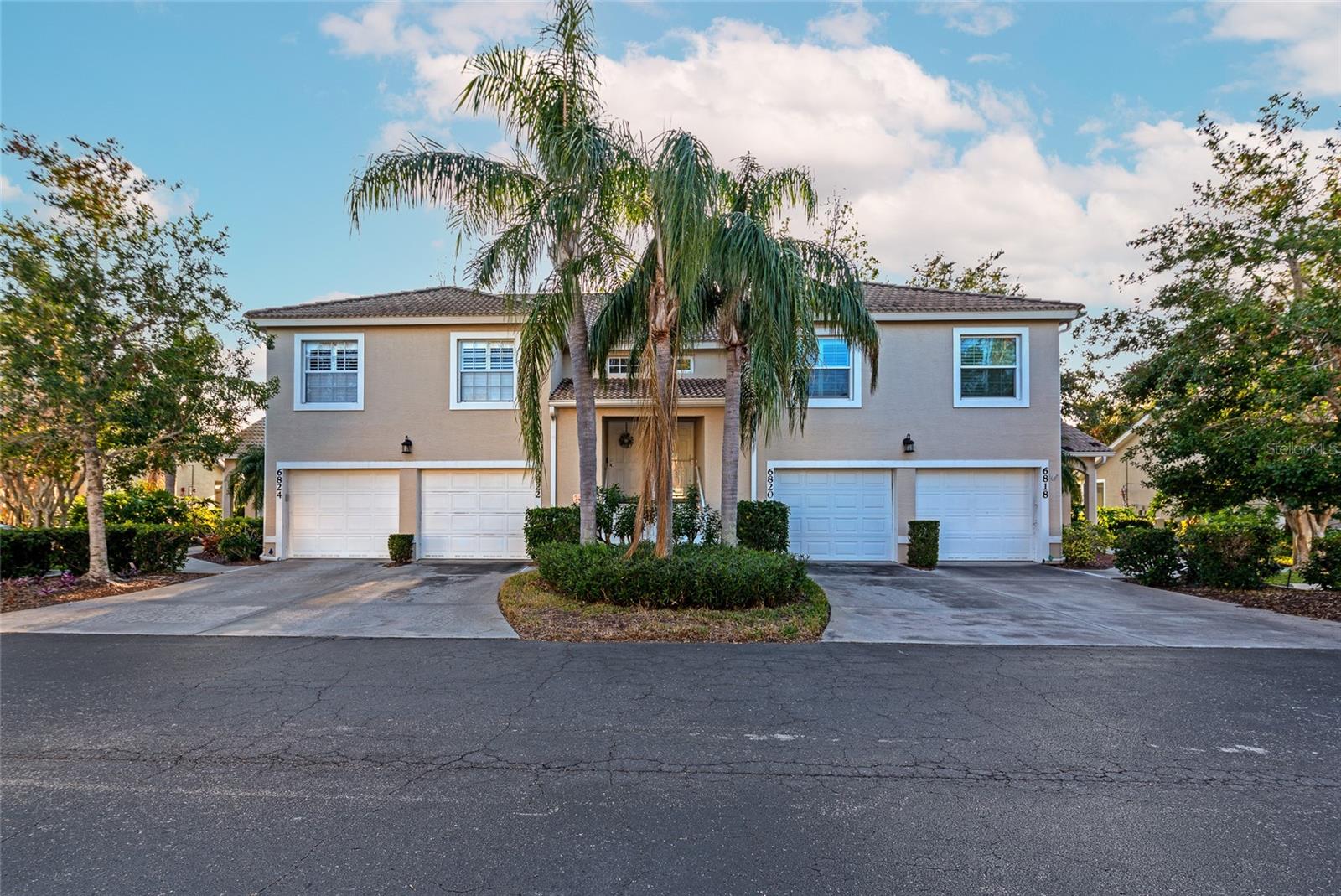 6820 FAIRVIEW TER #6820 — home for sale