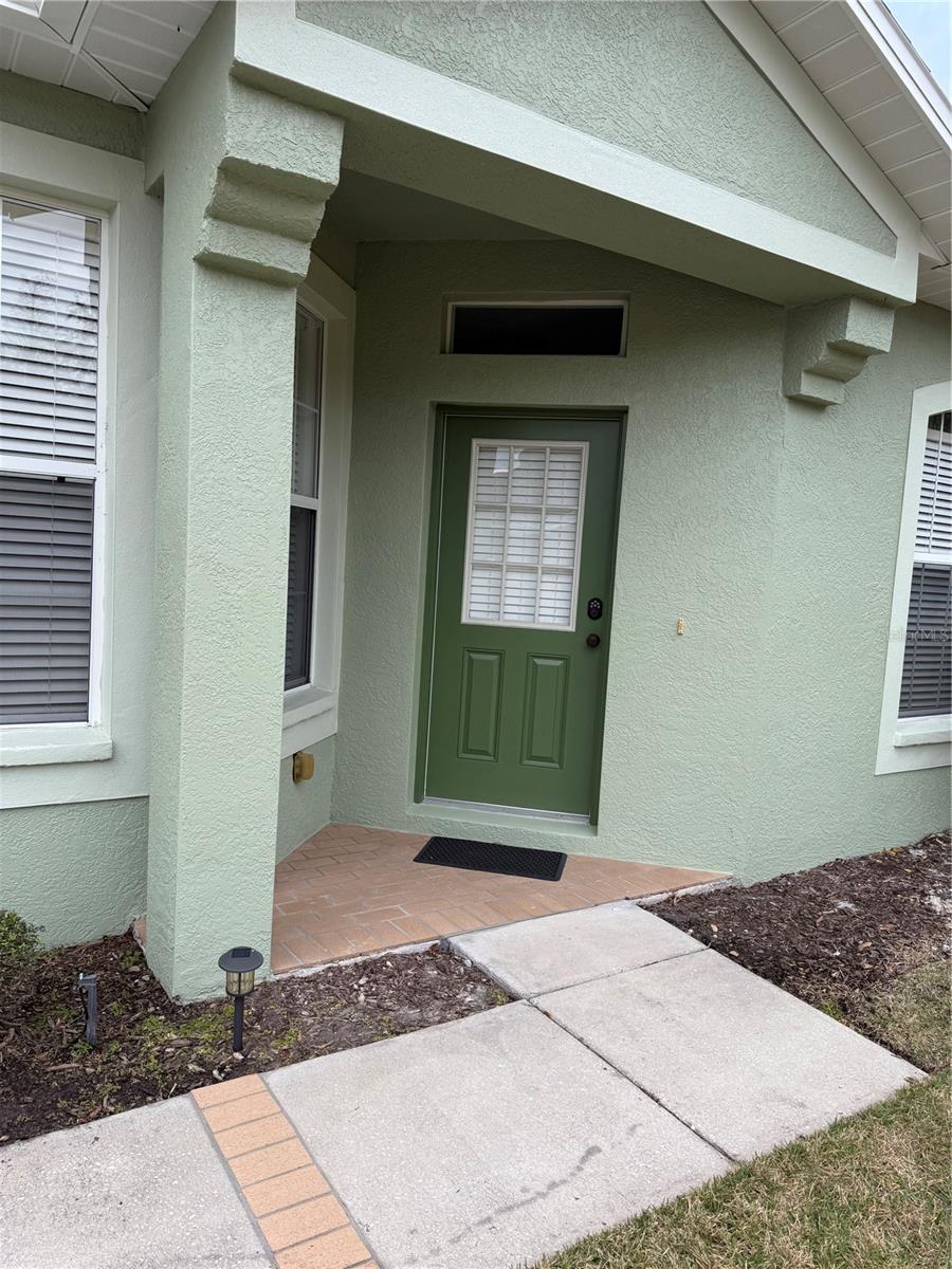 7611 HELEN WHITE LN photo 2