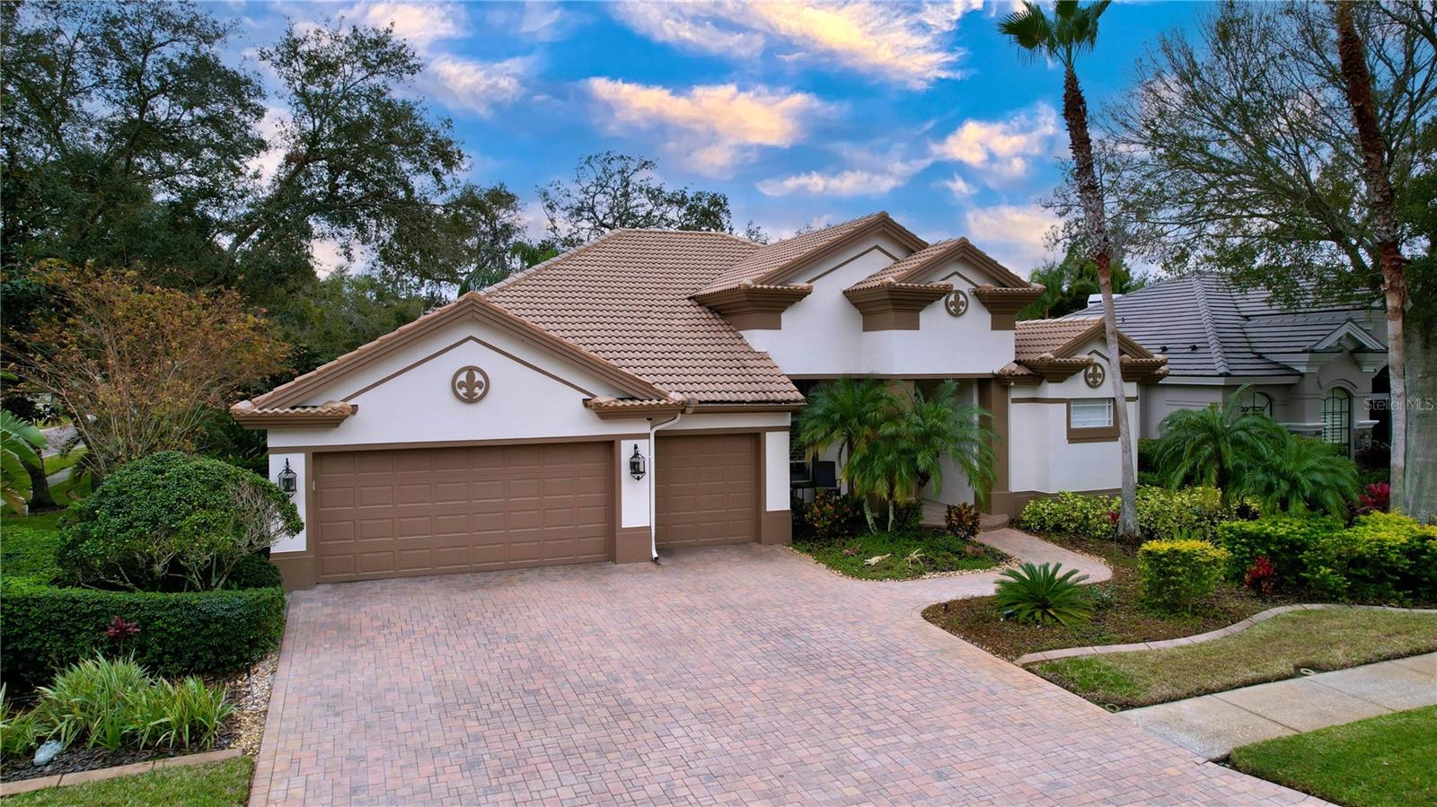 2898 GREY OAKS BLVD photo 2