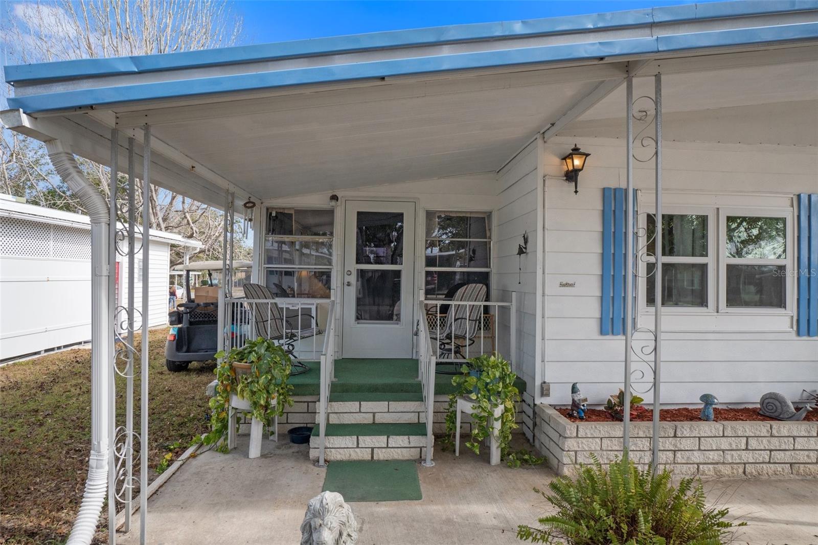 8076 FAIRLANE AVE photo 4