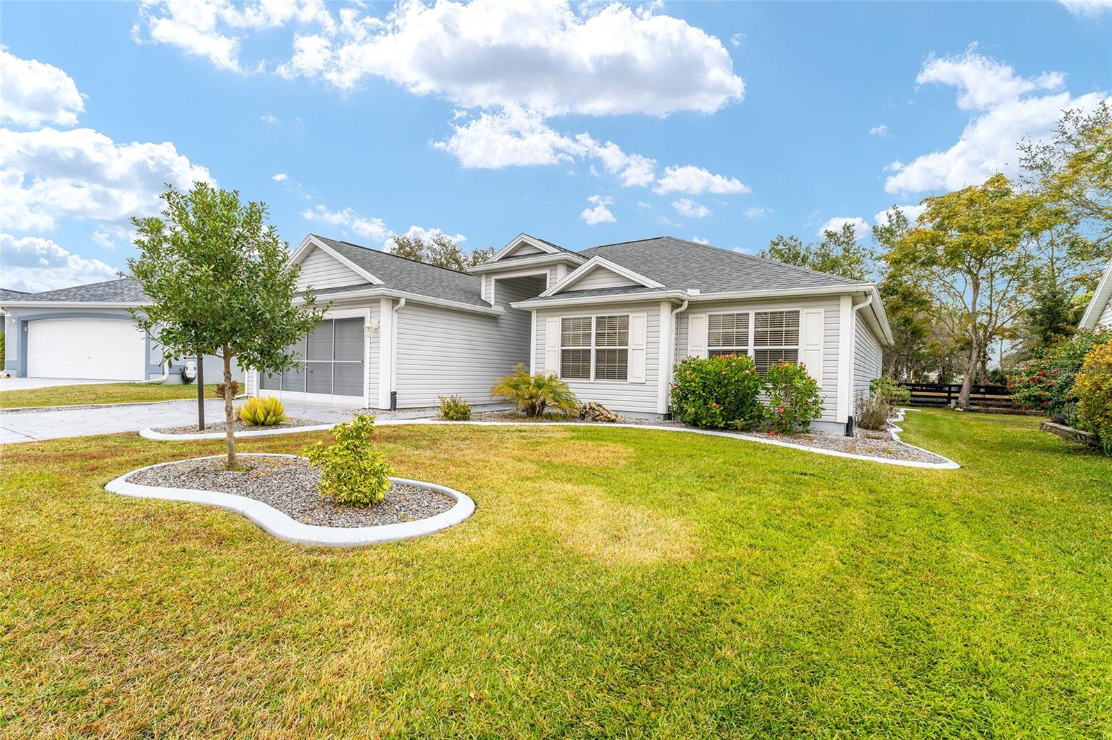 2123 BARBOSA CT photo 2