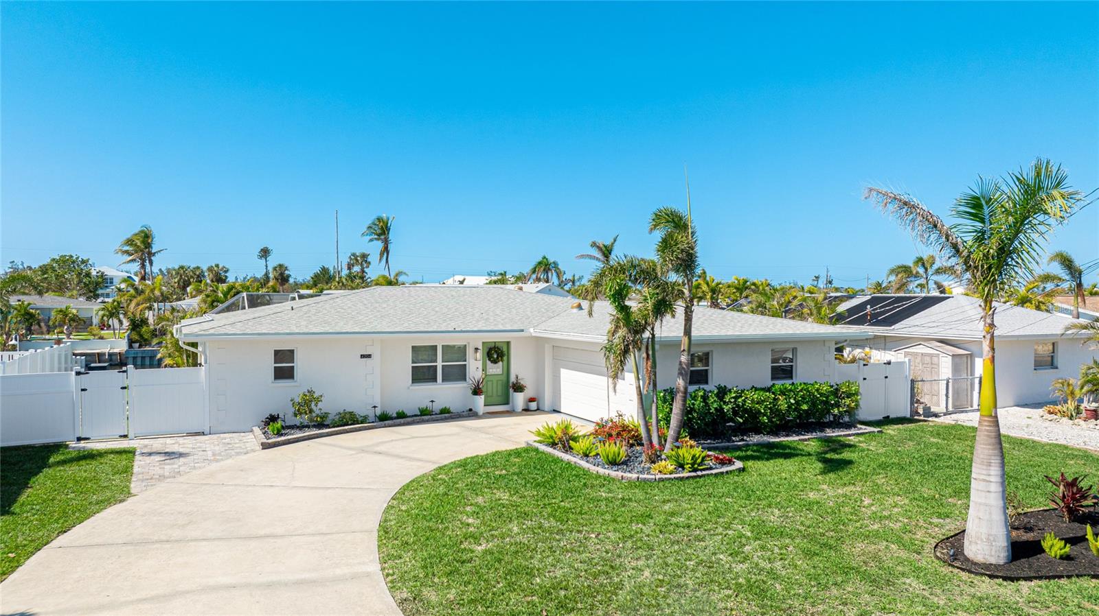 4204 ROYAL PALM DR photo 4
