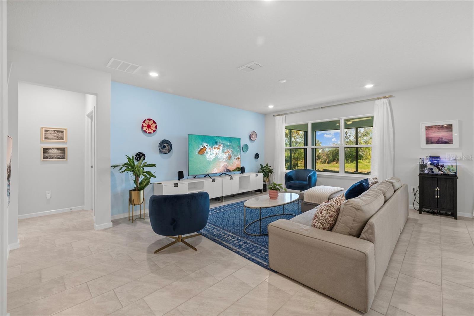 11628 MIDDLE FORK WAY photo 3