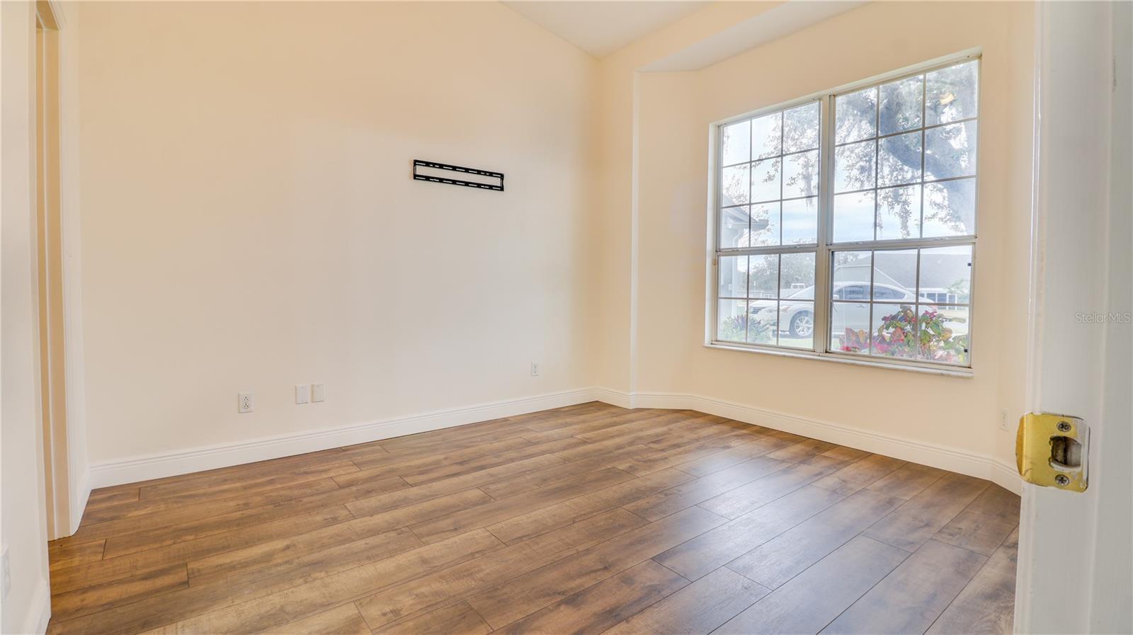 654 HARBOR VILLA CT photo 5
