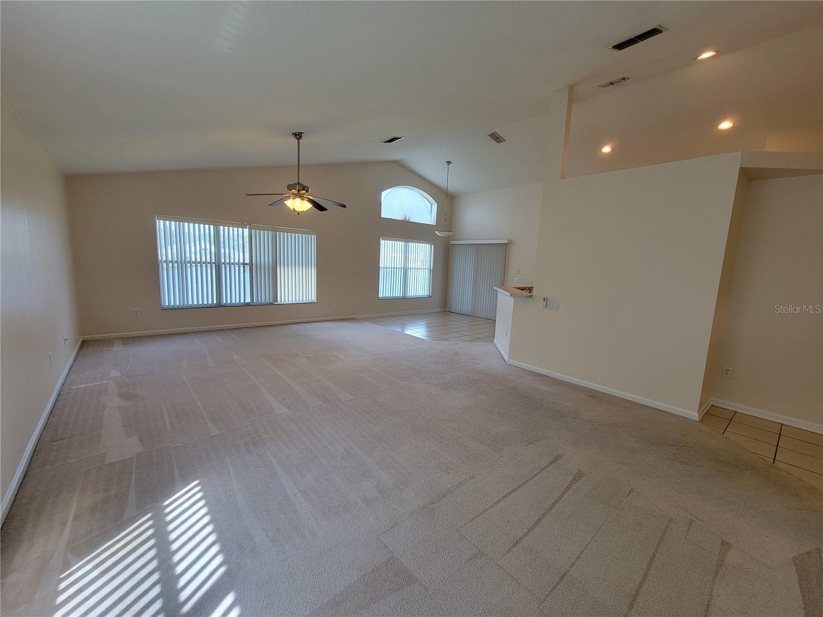 3126 STONEHURST CIR photo 5