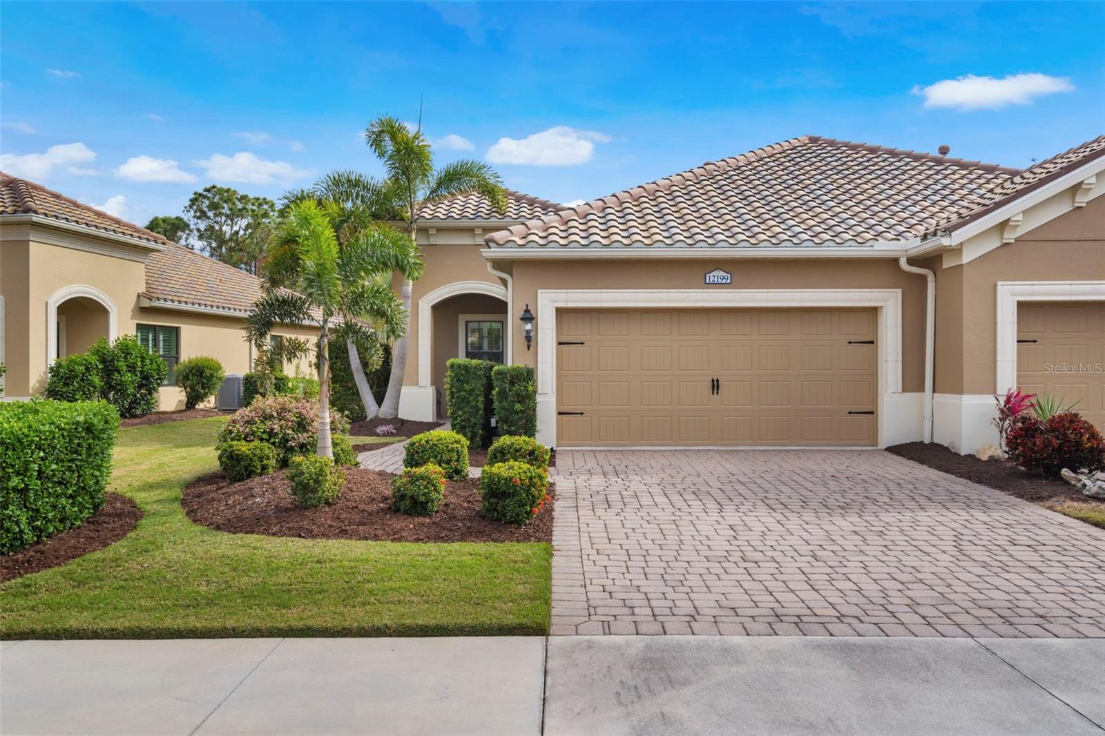 12199 SEBRING LN photo 2