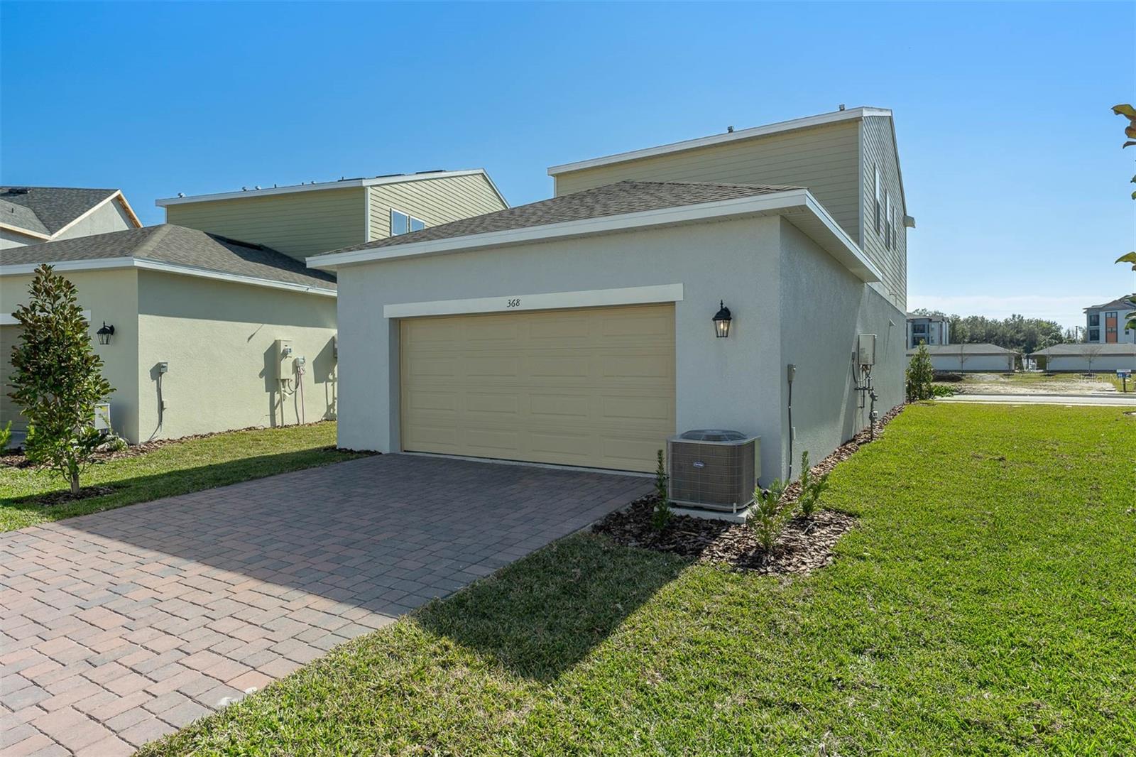368 BELMOND DR photo 4