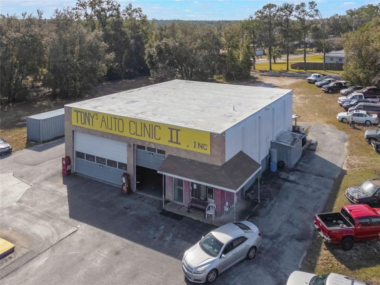 3190 S FLORIDA AVE photo 4