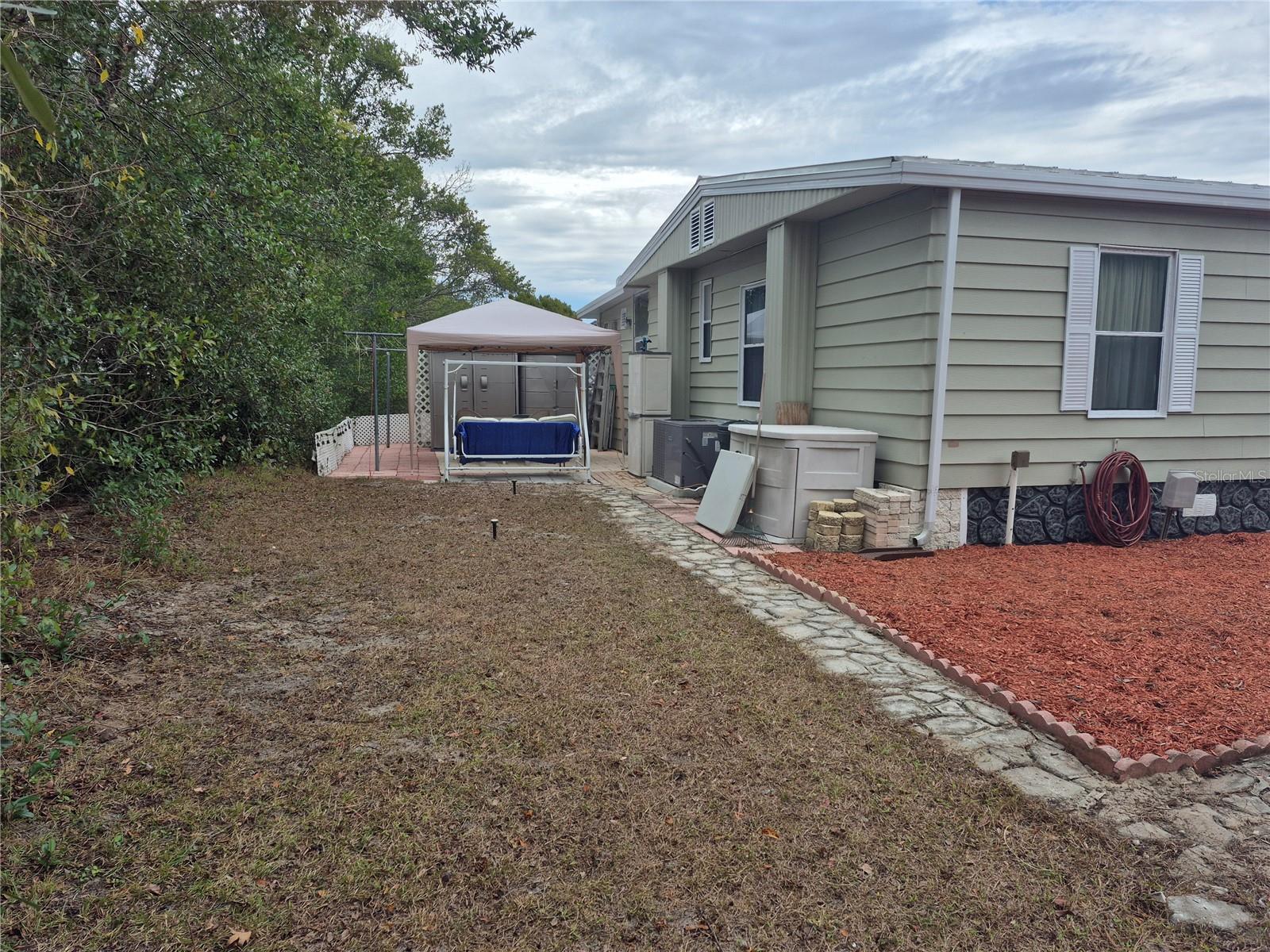 8225 MODENA AVE photo 5