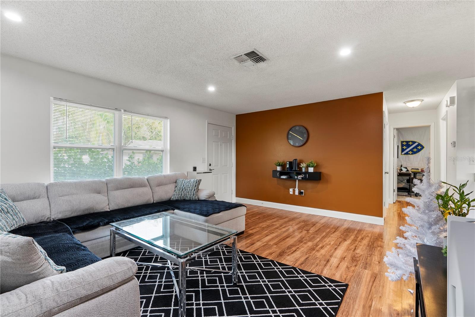 5135 RIVER POINT CT photo 5
