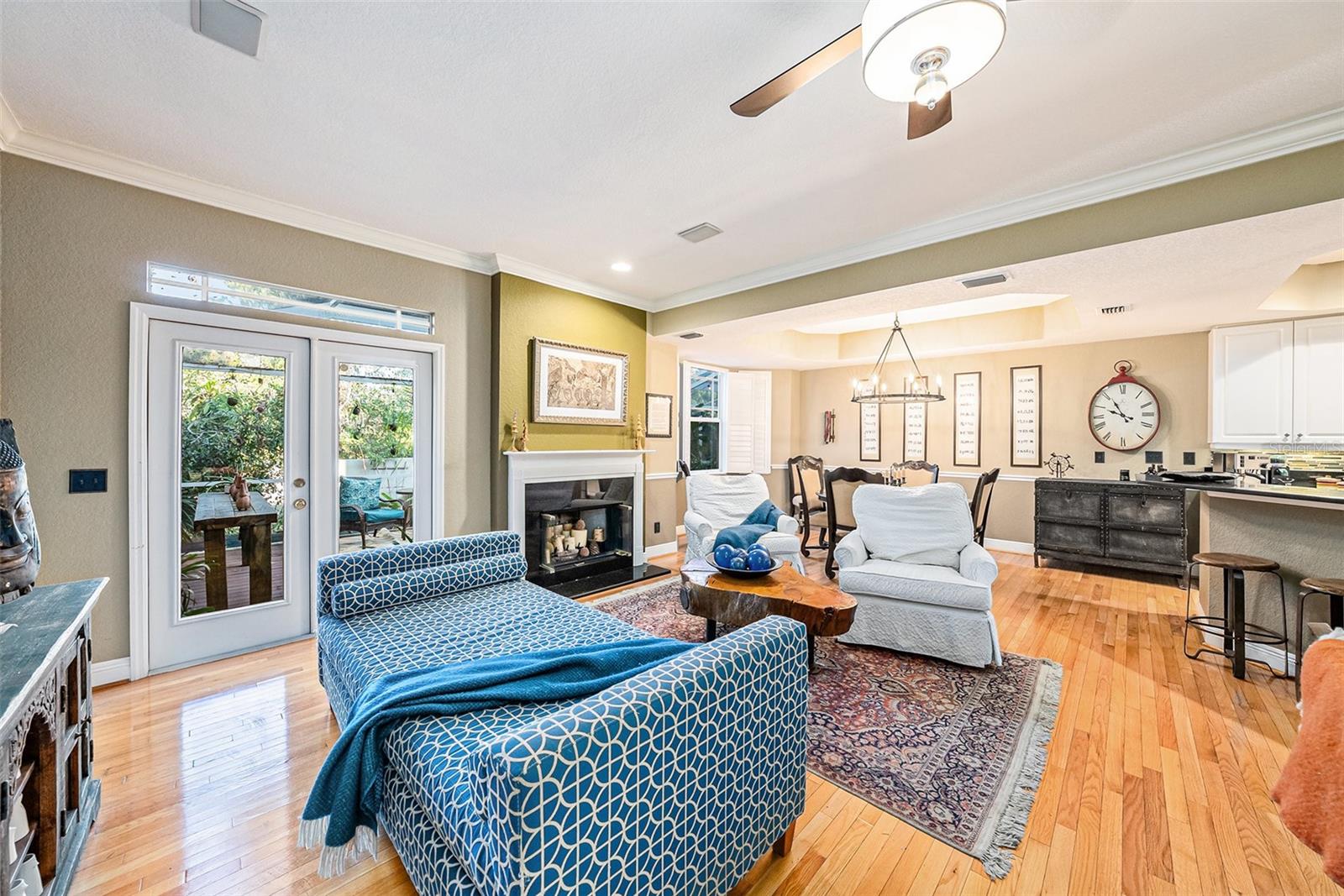 2837 BAYSHORE TRAILS DR photo 4