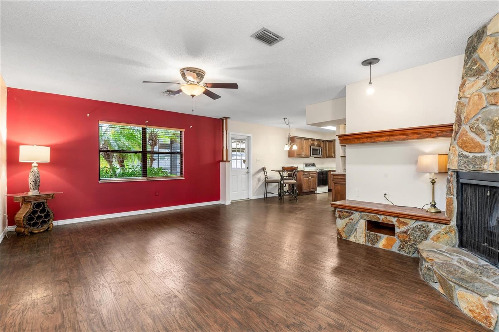1500 SCHENLEY ST photo 3