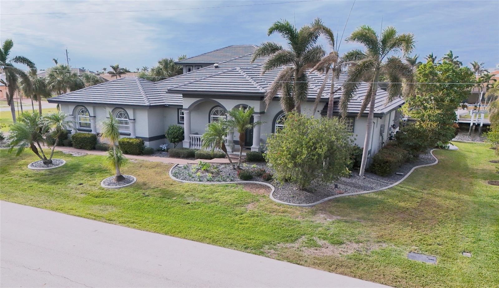 3607 DARIN DR photo 5