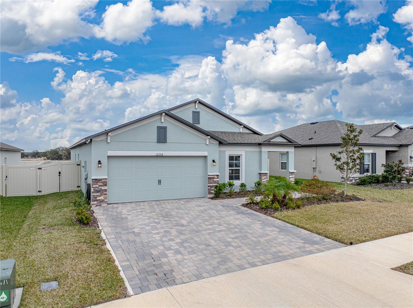 12358 HILLTOP FARMS DR photo 4