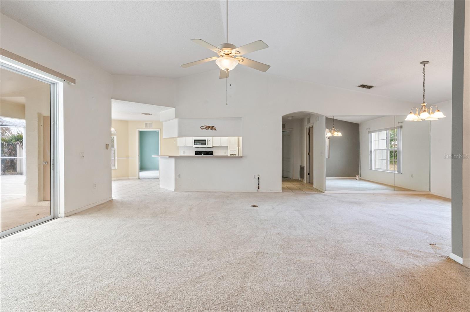 8382 WINDRIDGE WAY photo 5