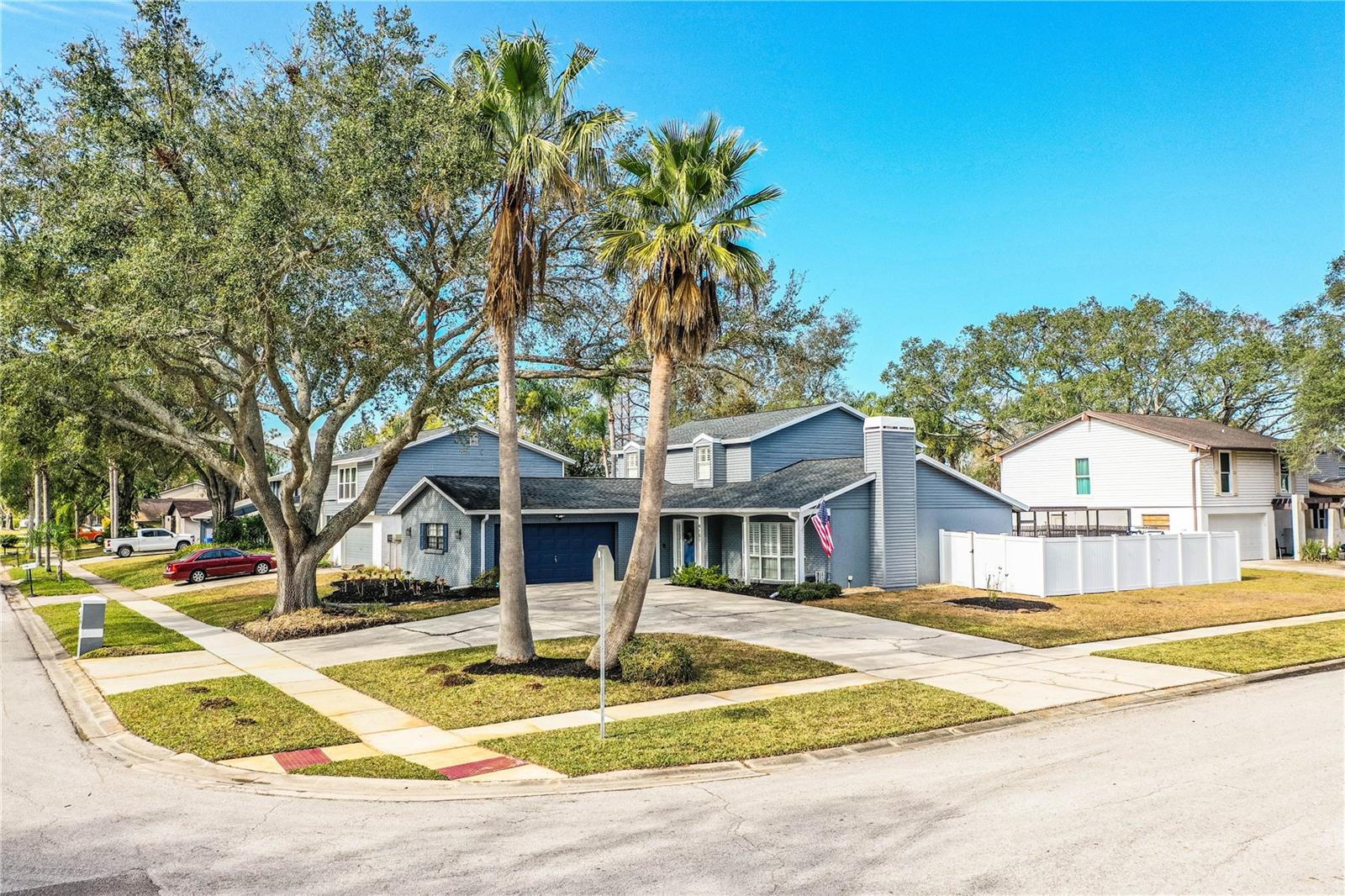 4101 DELLBROOK DR photo 2