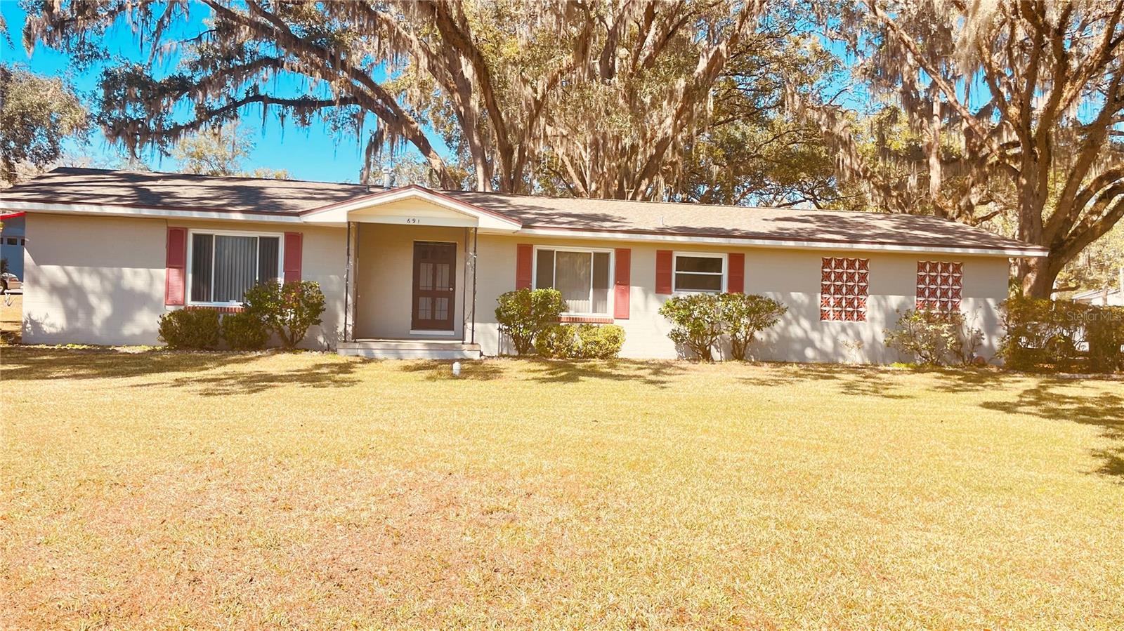 Single Family Residence