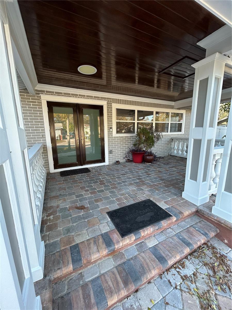 8006 N ROME AVE photo 5
