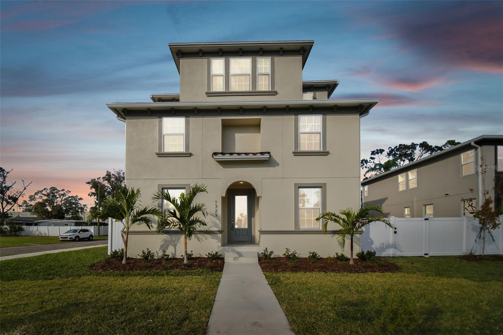 1740 W SAINT LOUIS ST — home for sale
