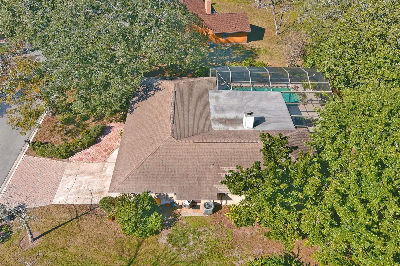 1440 N JENNINGS LN photo 5