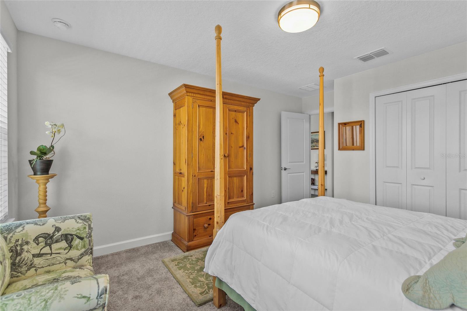 8870 BACKSPIN LN photo 3