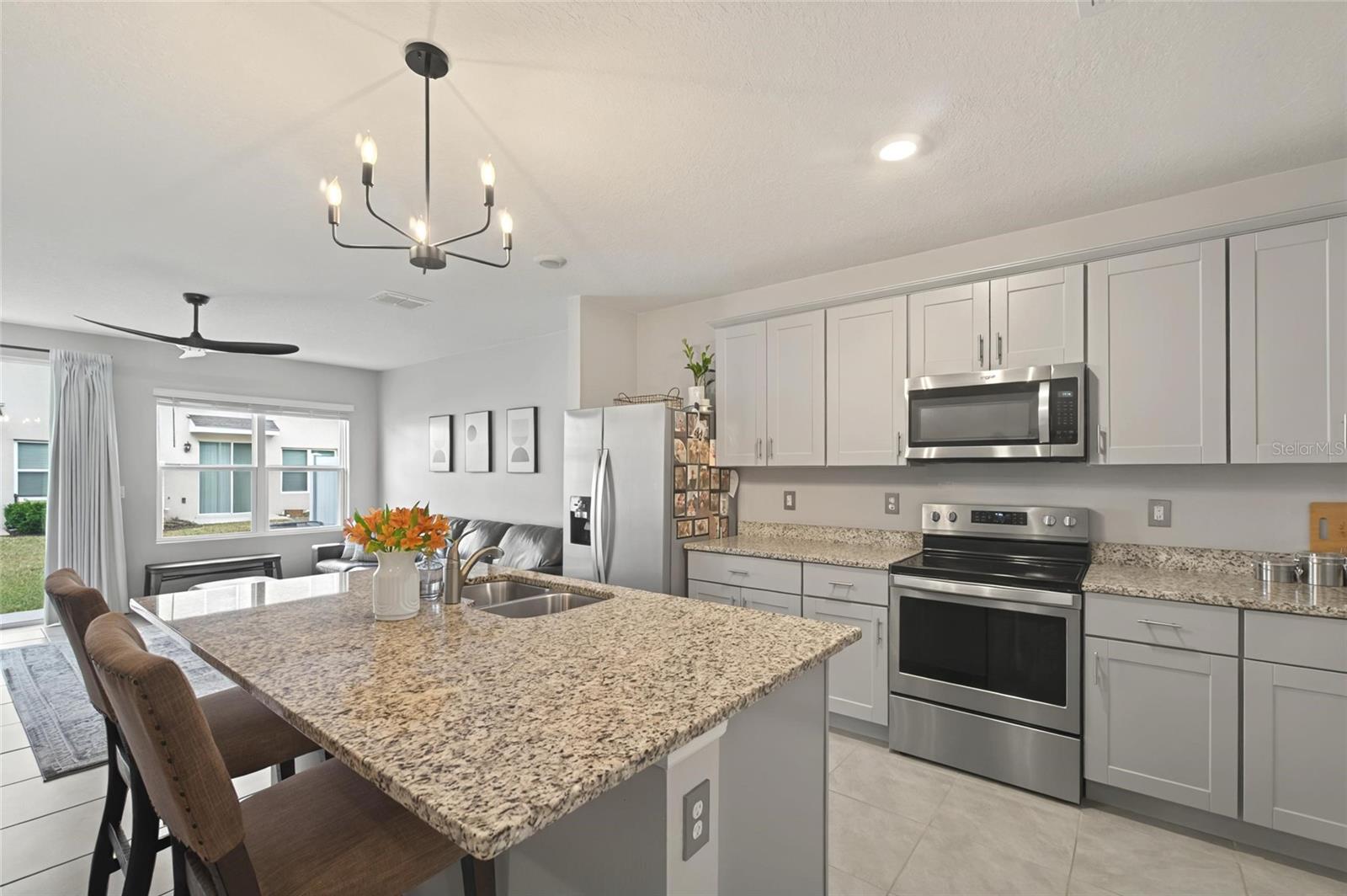 37 BELLA LAGO CIR photo 5