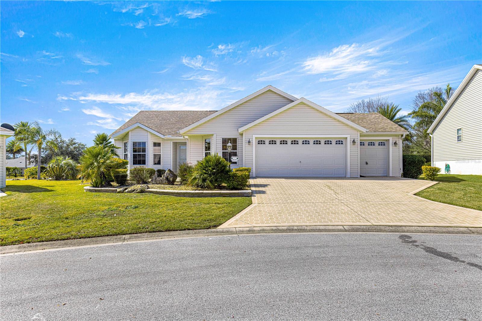 2630 DUNBAR AVE photo 2