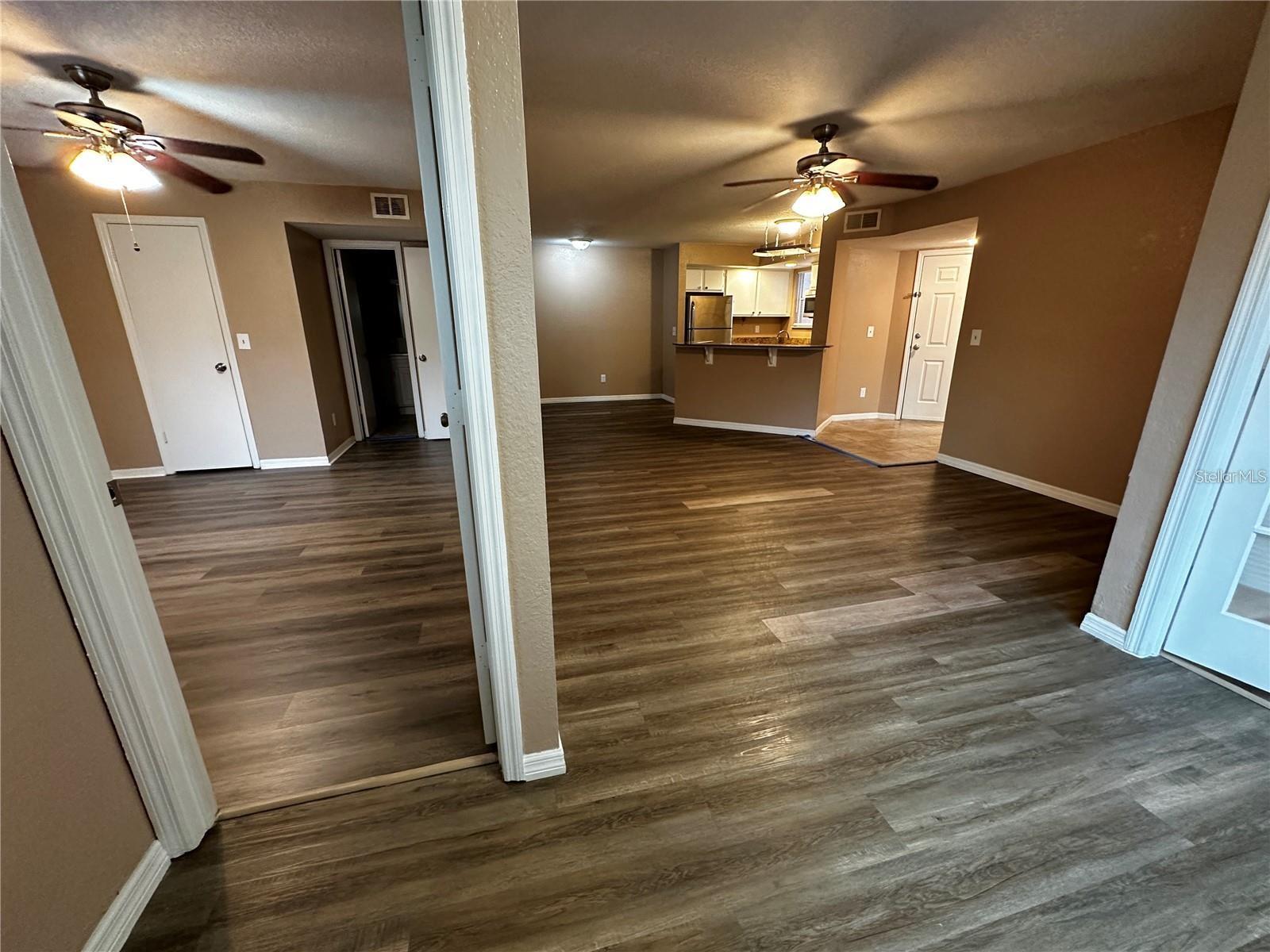 5761 GATLIN AVE #512 photo 4