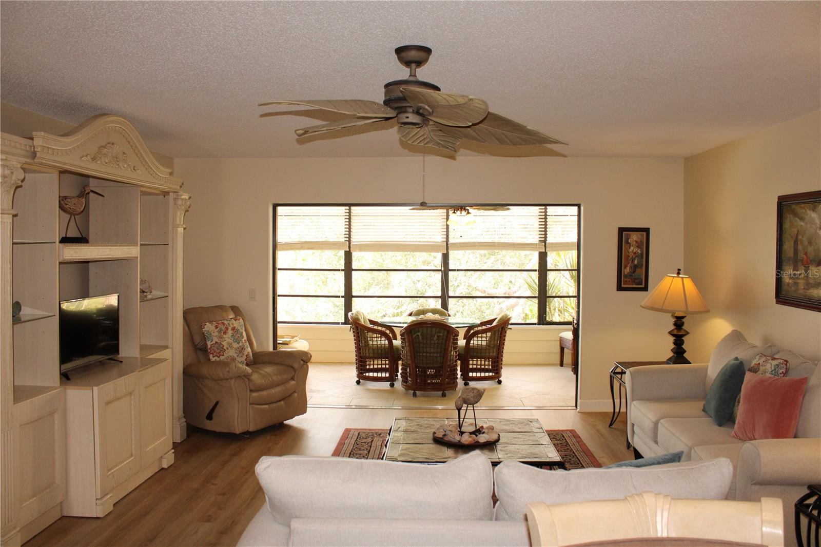 142 PINENEEDLE DR #142U photo 5