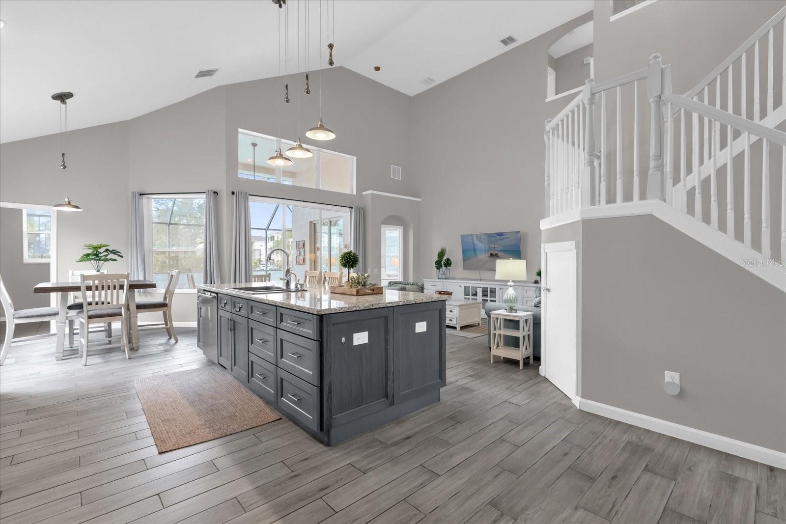 8106 FAN PALM WAY photo 4