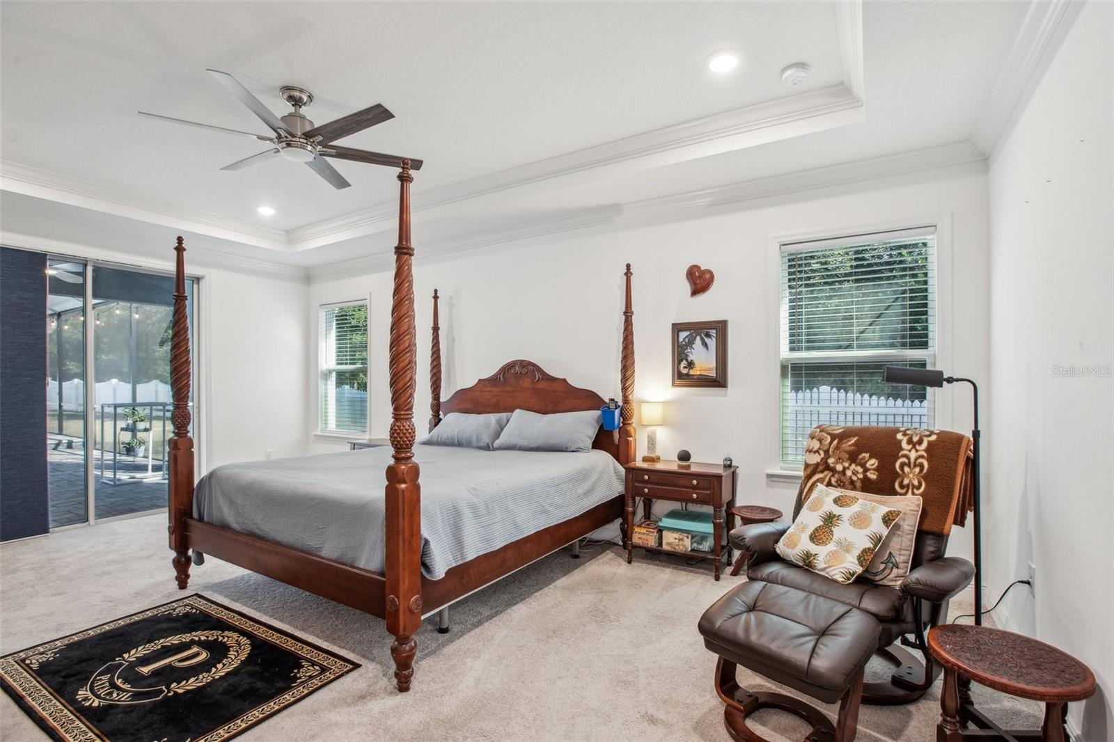 32 BIRCHTREE ST photo 5