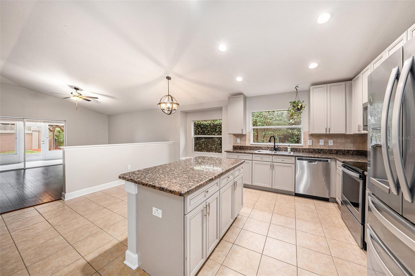 3850 OLDE LANARK DR photo 5