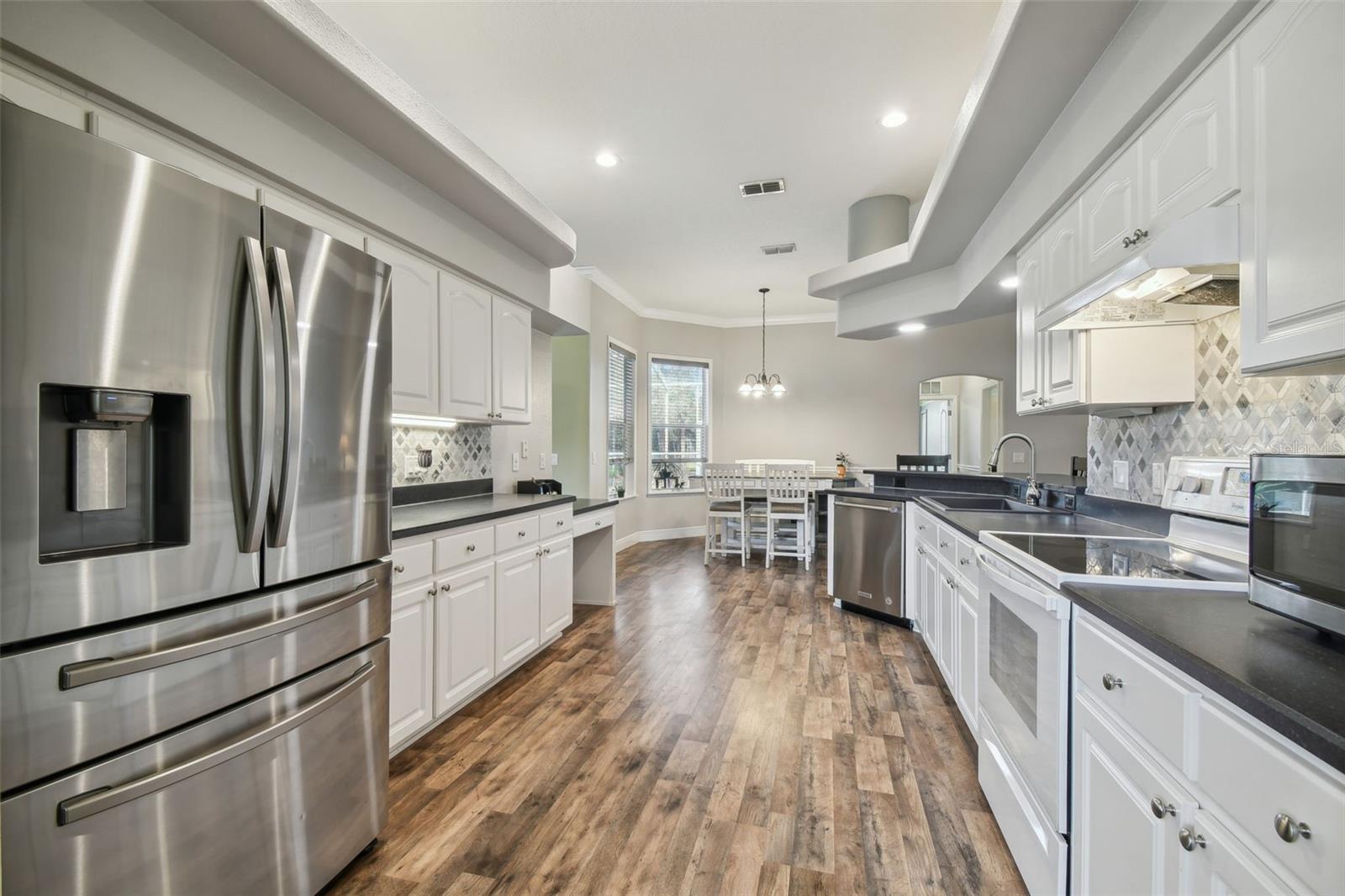 12031 SAPPHIRE DR photo 5