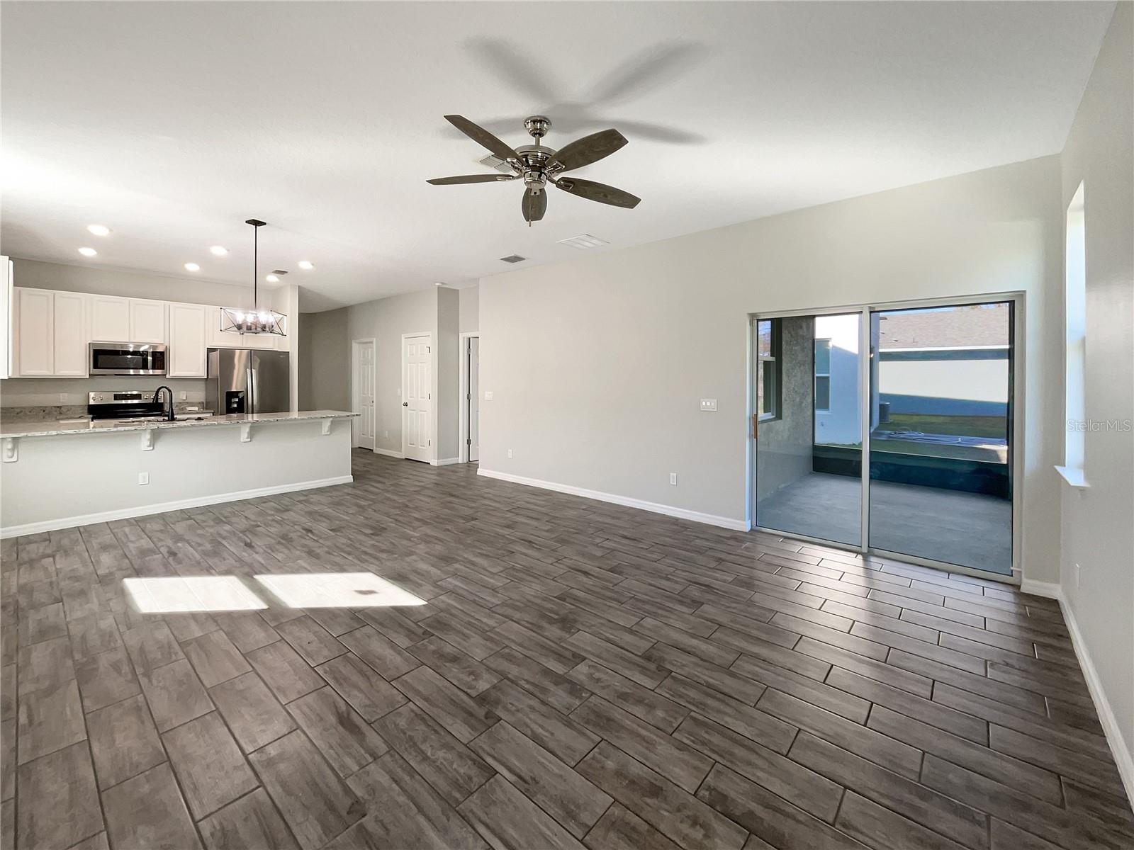 1162 ATLANTIC AVE photo 3