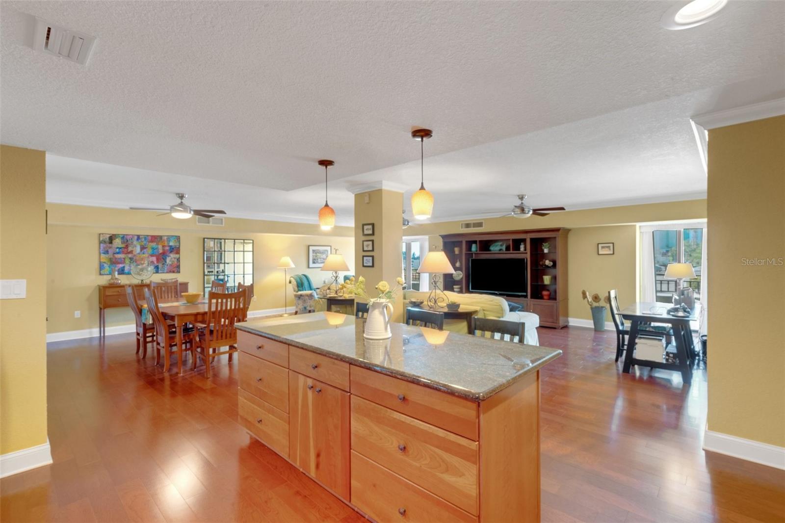 800 S GULFVIEW BLVD #101 photo 3